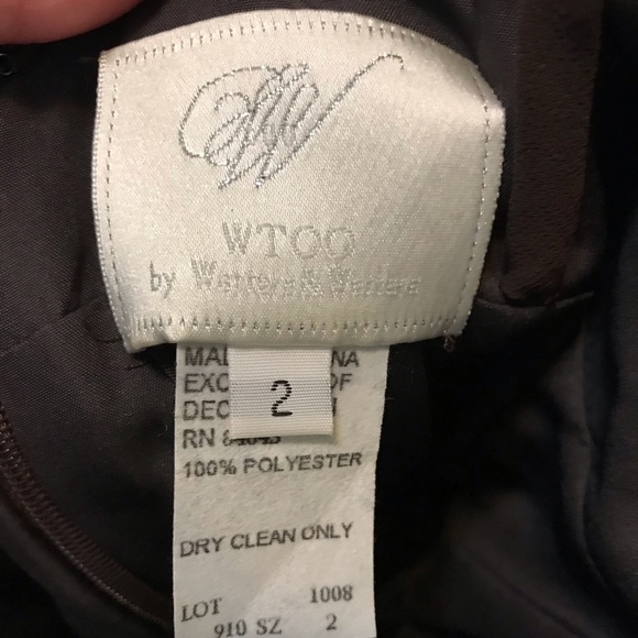 Formal gown sz 2 - Picture 6 of 7